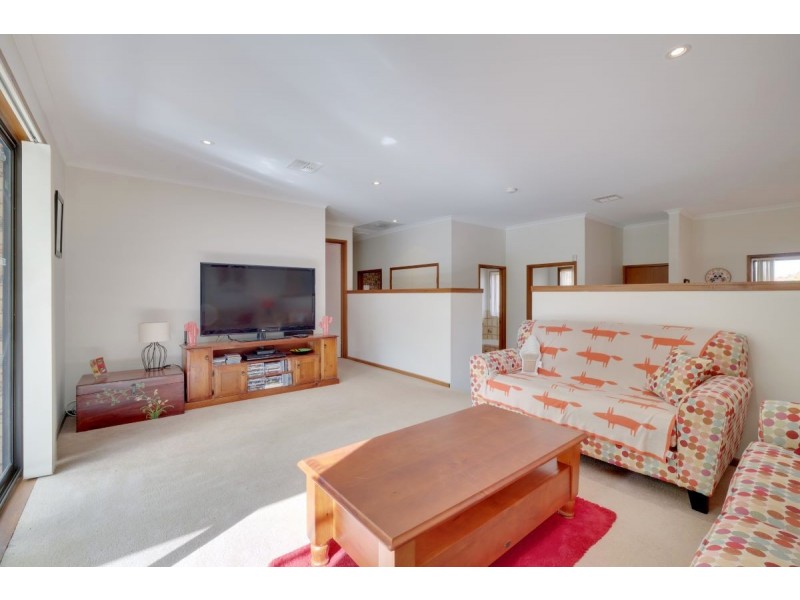 23/43 Kirkland Circuit, Macgregor ACT 2615