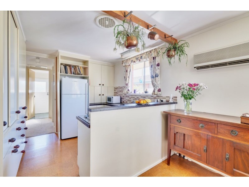 11 Millhouse Crescent, Higgins ACT 2615