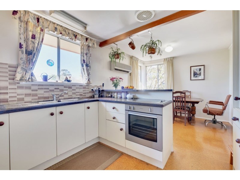 11 Millhouse Crescent, Higgins ACT 2615