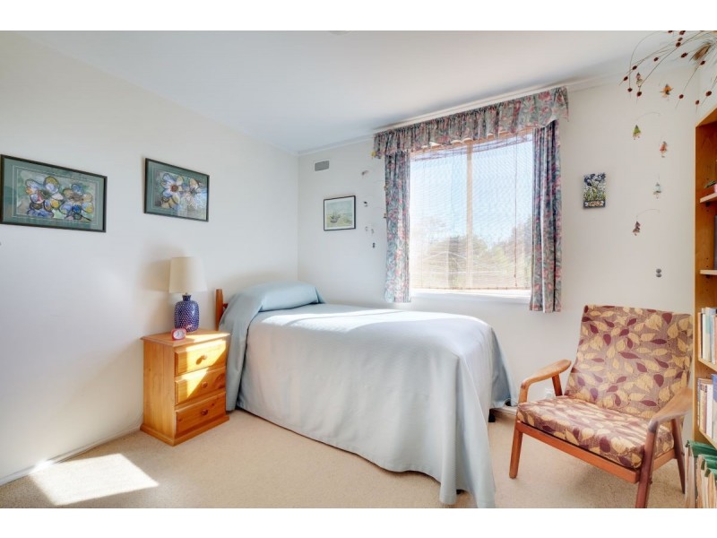 11 Millhouse Crescent, Higgins ACT 2615