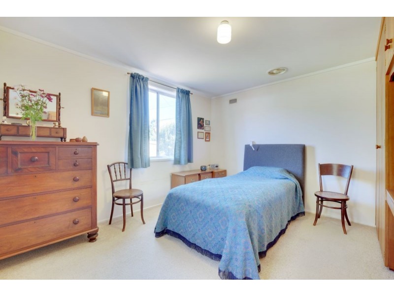 11 Millhouse Crescent, Higgins ACT 2615