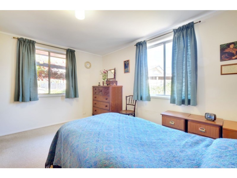 11 Millhouse Crescent, Higgins ACT 2615