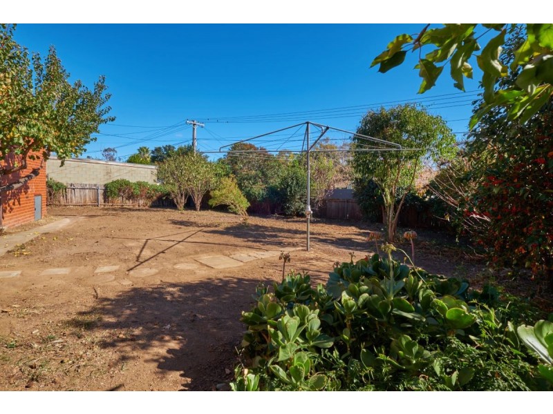 11 Millhouse Crescent, Higgins ACT 2615