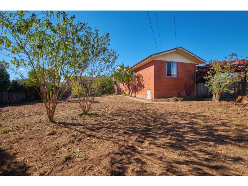 11 Millhouse Crescent, Higgins ACT 2615