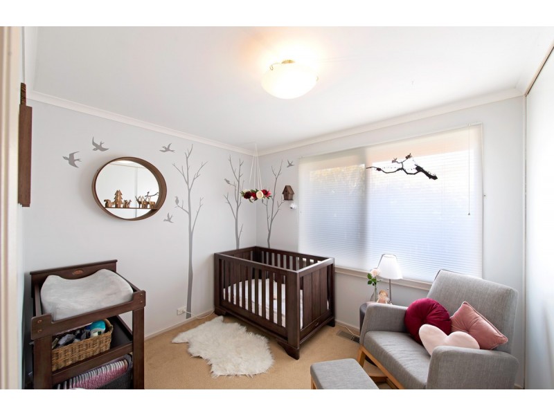 27 Guthridge Crescent, Wanniassa ACT 2903