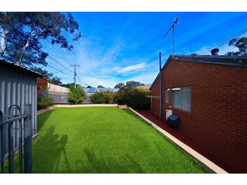 27 Guthridge Crescent, Wanniassa ACT 2903