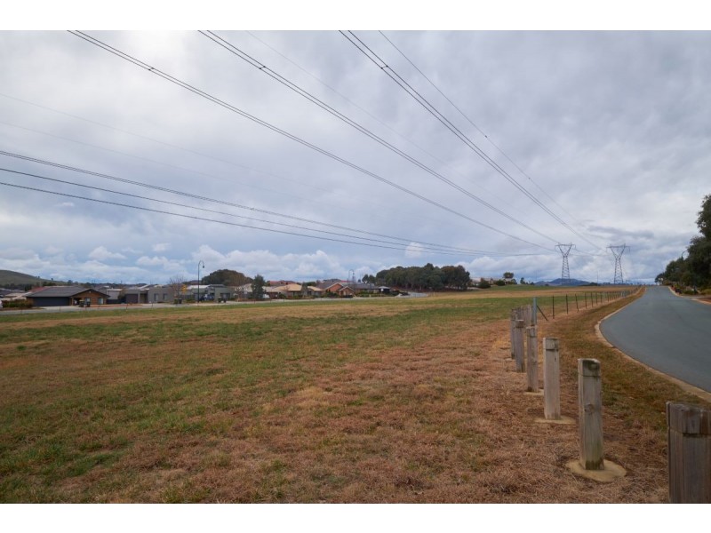 5/68 Eccles Circuit, Macgregor ACT 2615