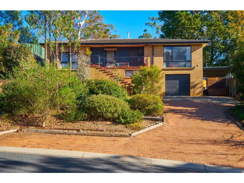 6 Bowden Crescent, Macgregor ACT 2615