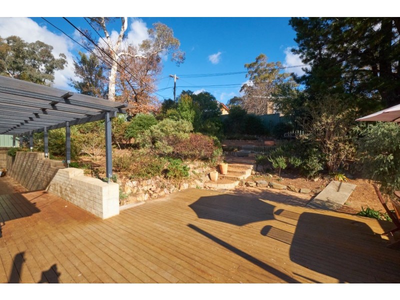 6 Bowden Crescent, Macgregor ACT 2615