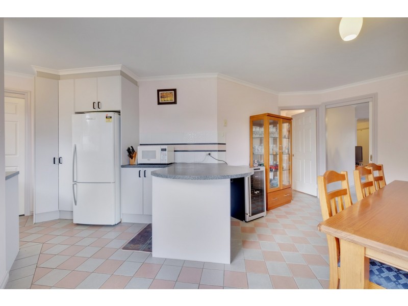 42 Jabanungga Avenue, Ngunnawal ACT 2913