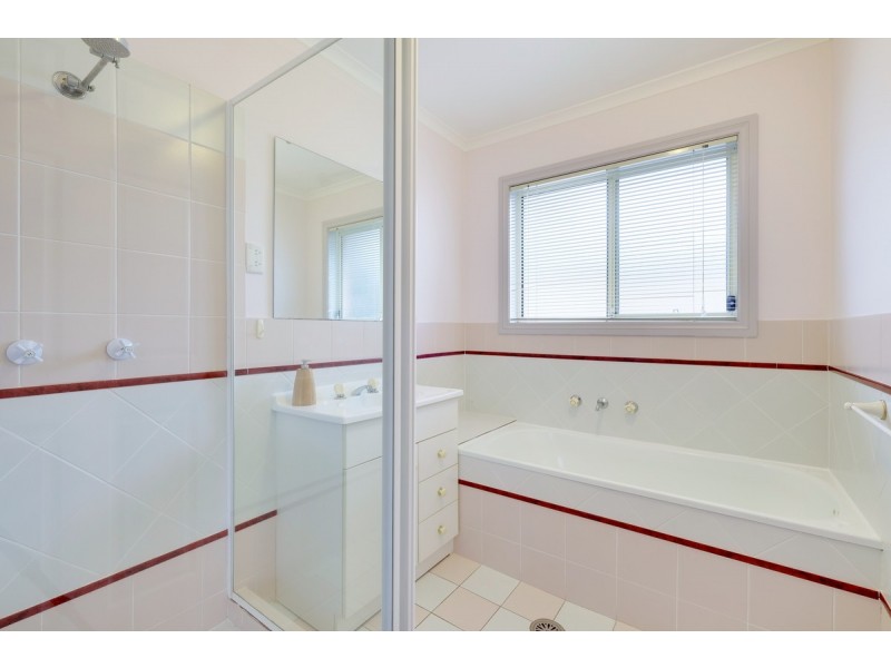 42 Jabanungga Avenue, Ngunnawal ACT 2913