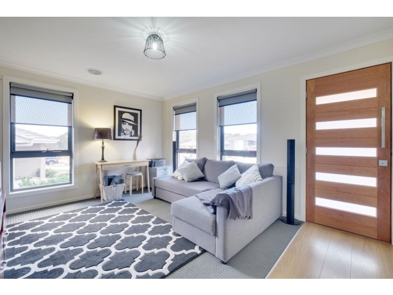 39 Carman Loop, Macgregor ACT 2615