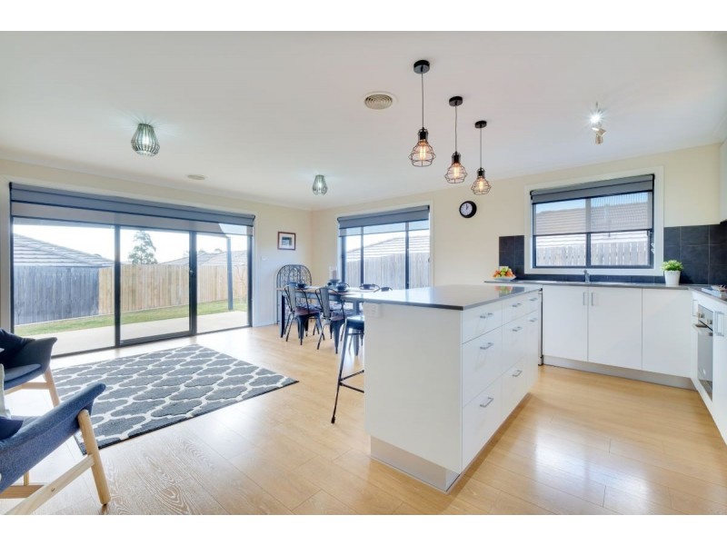 39 Carman Loop, Macgregor ACT 2615