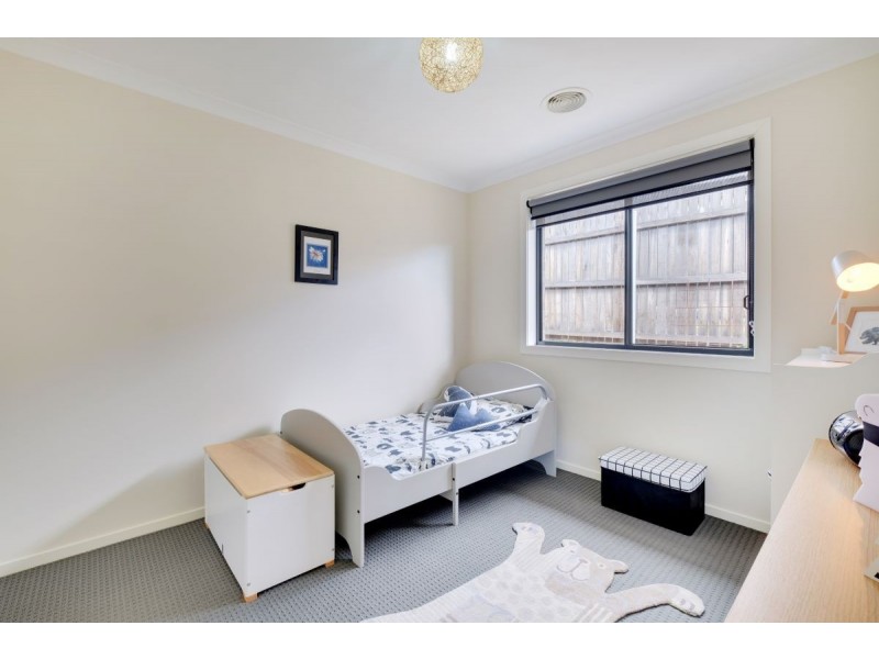 39 Carman Loop, Macgregor ACT 2615