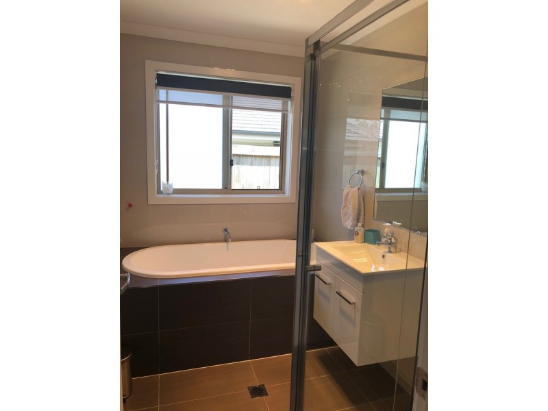 38 Wallabalooa Street, Ngunnawal ACT 2913