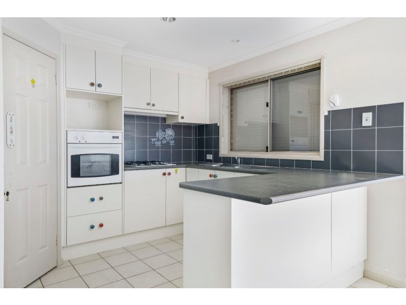 6 Edgley Place, Dunlop ACT 2615