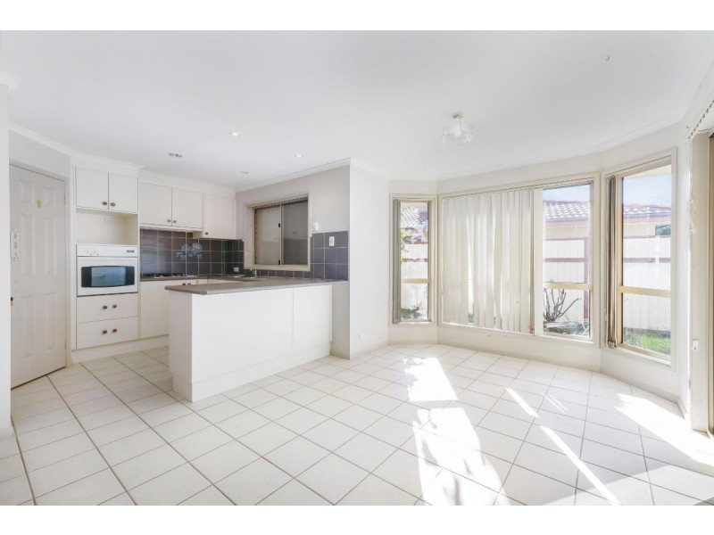 6 Edgley Place, Dunlop ACT 2615