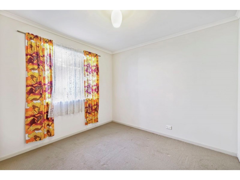 6 Edgley Place, Dunlop ACT 2615