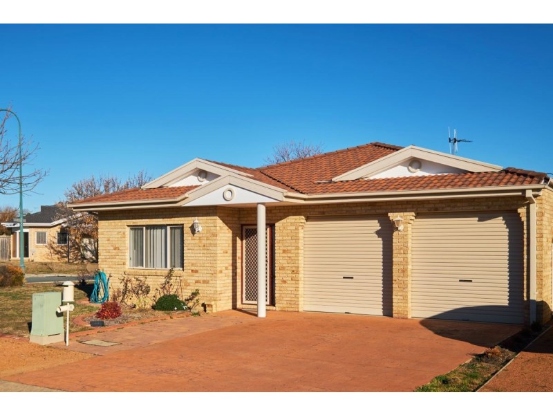 1 Lyrebird Place, Nicholls ACT 2913