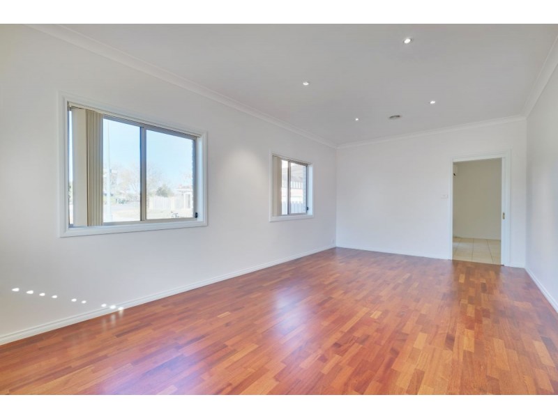 1 Lyrebird Place, Nicholls ACT 2913