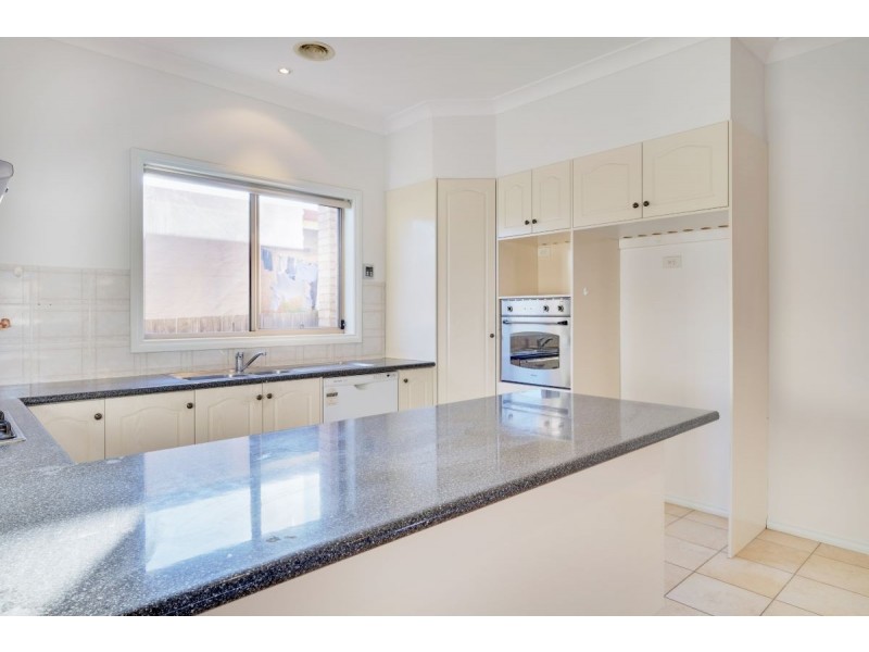 1 Lyrebird Place, Nicholls ACT 2913
