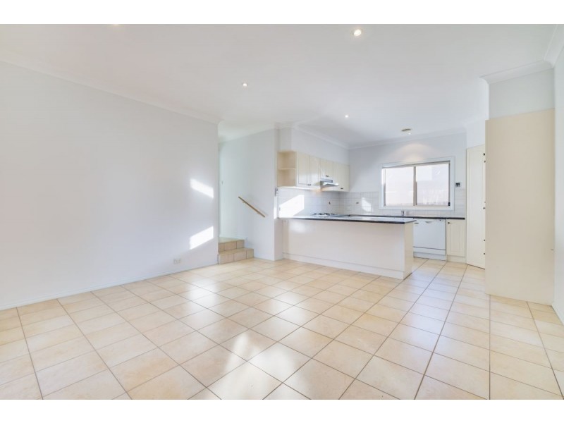 1 Lyrebird Place, Nicholls ACT 2913
