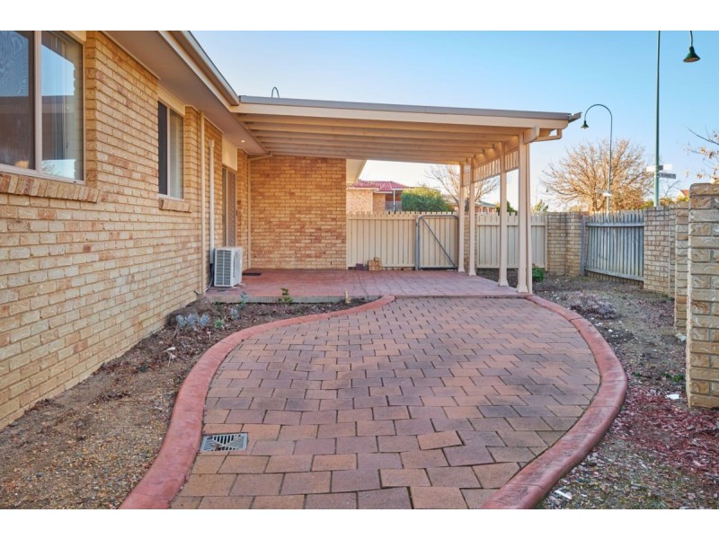 1 Lyrebird Place, Nicholls ACT 2913
