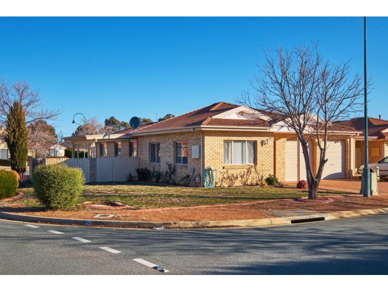 1 Lyrebird Place, Nicholls ACT 2913