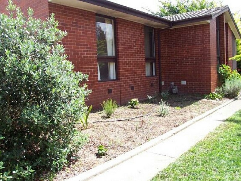 62 O’Loghlen Street, Latham ACT 2615