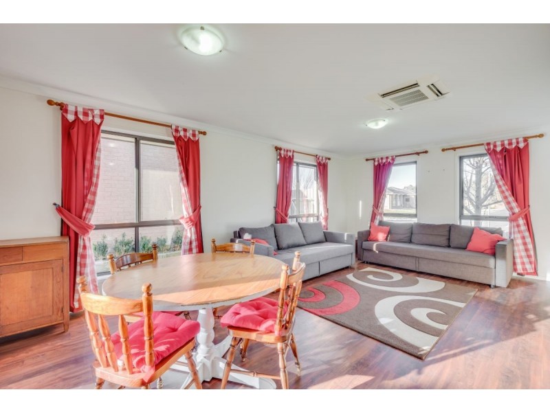 234 Macfarlane Burnet Avenue, Macgregor ACT 2615