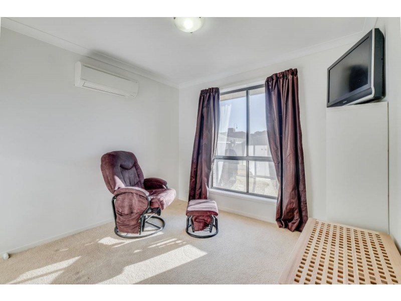 234 Macfarlane Burnet Avenue, Macgregor ACT 2615