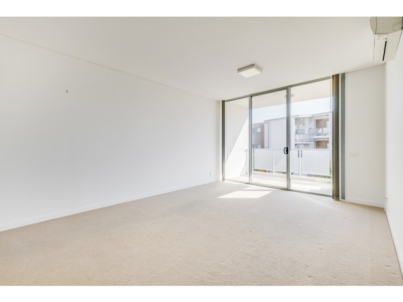 100/116 Easty Street, Phillip ACT 2606