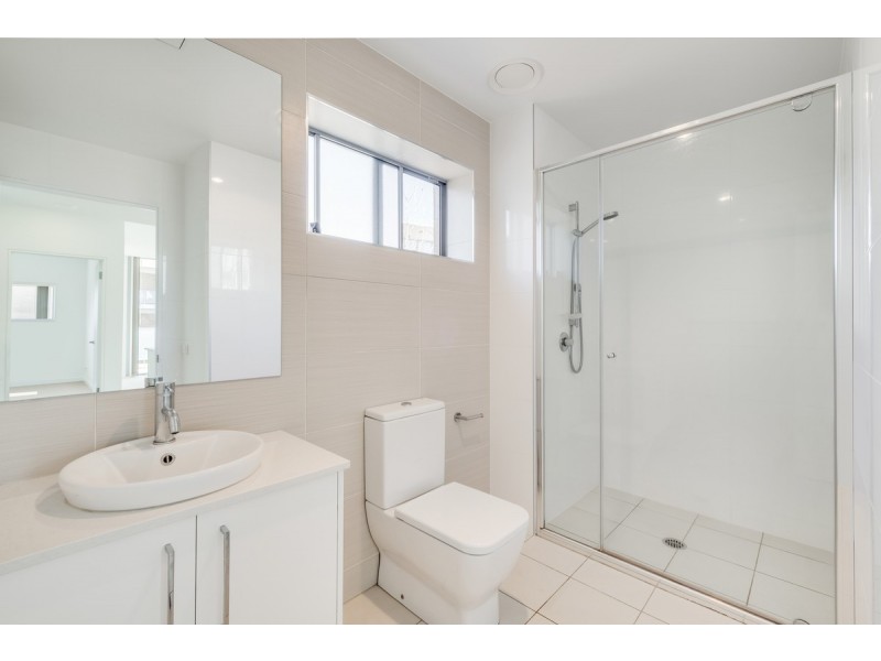 100/116 Easty Street, Phillip ACT 2606