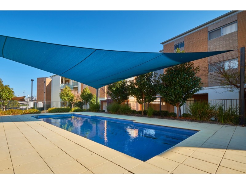 100/116 Easty Street, Phillip ACT 2606