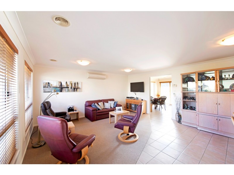 14/131 Britten-Jones Drive, Holt ACT 2615