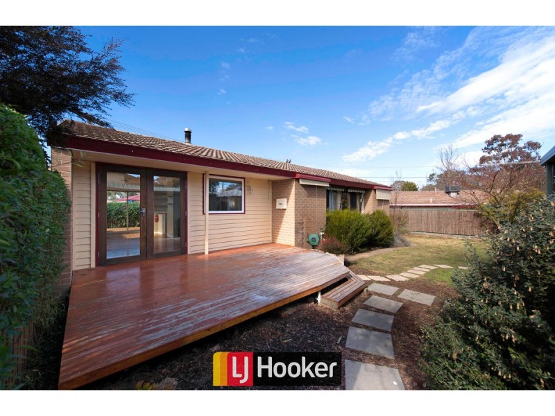 8 Gething Place, Macgregor ACT 2615