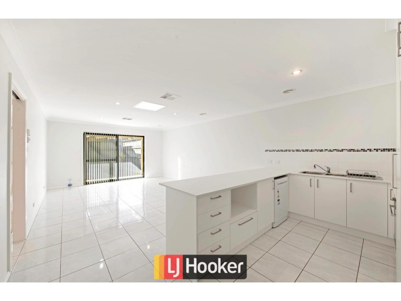 25 David Miller Street, Casey ACT 2913