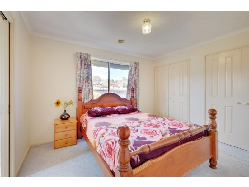 2/26 Jonsson Court, Dunlop ACT 2615