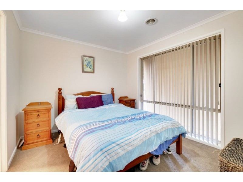 22 Polwarth Circuit, Dunlop ACT 2615