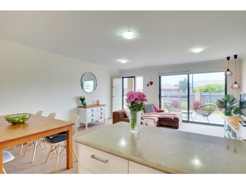 166 Macfarlane Burnet Avenue, Macgregor ACT 2615