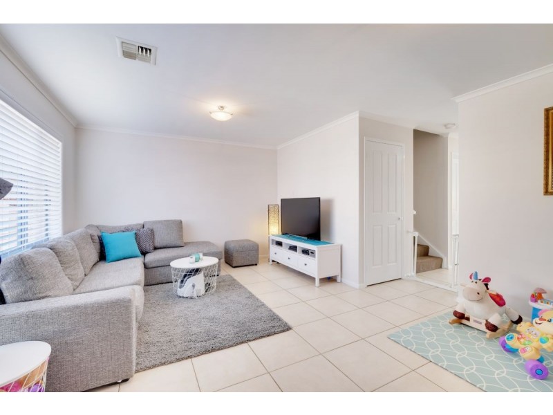 11/15 Wanliss Street, Latham ACT 2615
