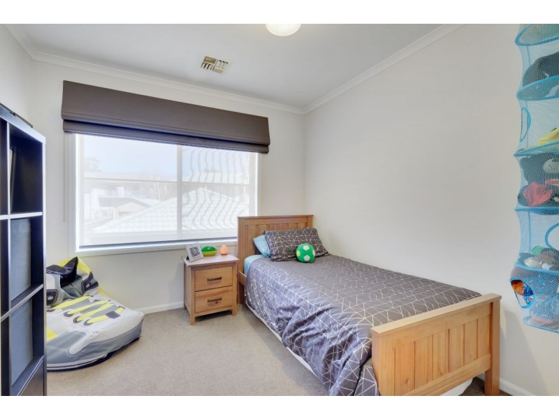 11/15 Wanliss Street, Latham ACT 2615