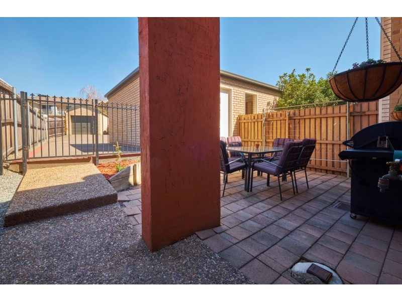 11/15 Wanliss Street, Latham ACT 2615