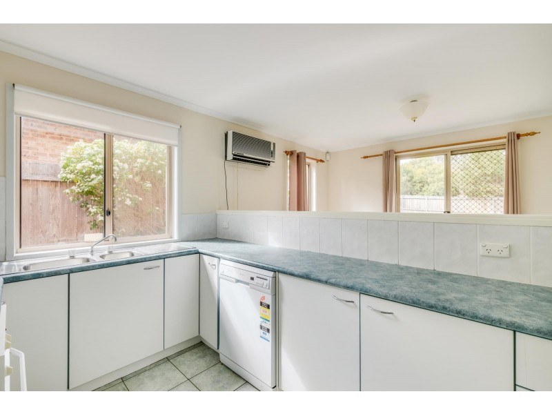 5 Bushby Place, Holt ACT 2615
