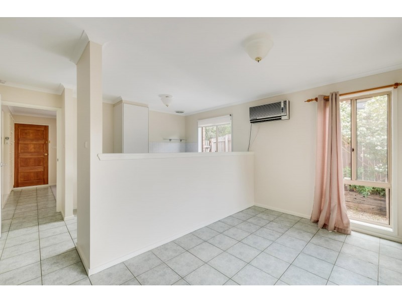 5 Bushby Place, Holt ACT 2615