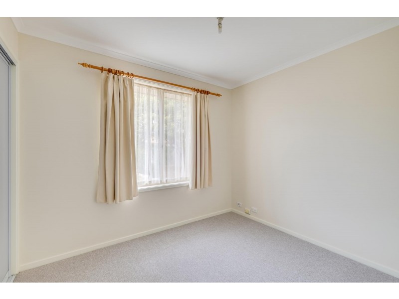 5 Bushby Place, Holt ACT 2615