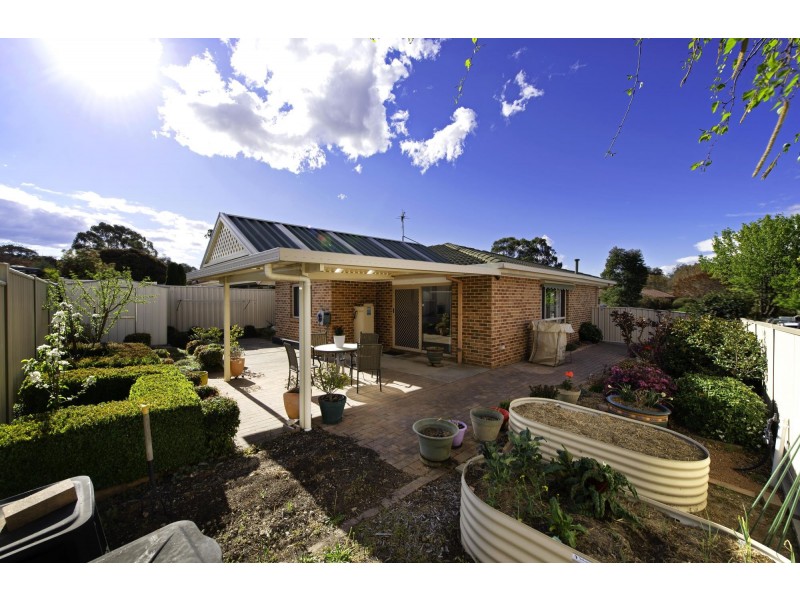 10 Kilburn Close, Dunlop ACT 2615