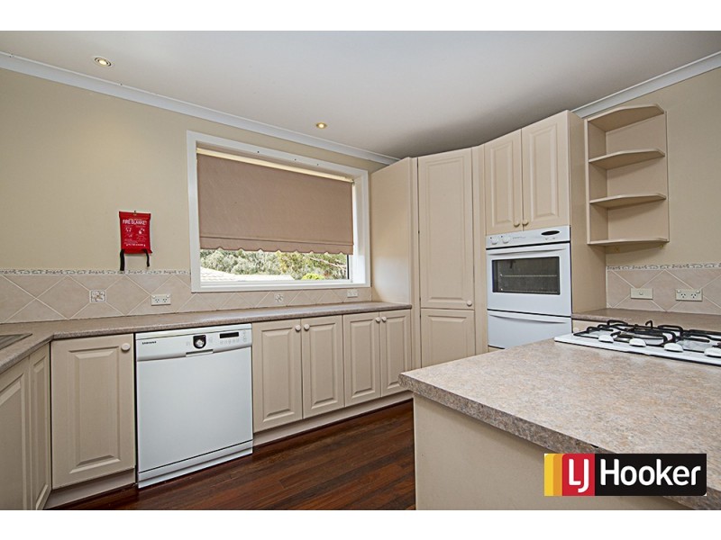 7 Lawes Place, Macgregor ACT 2615