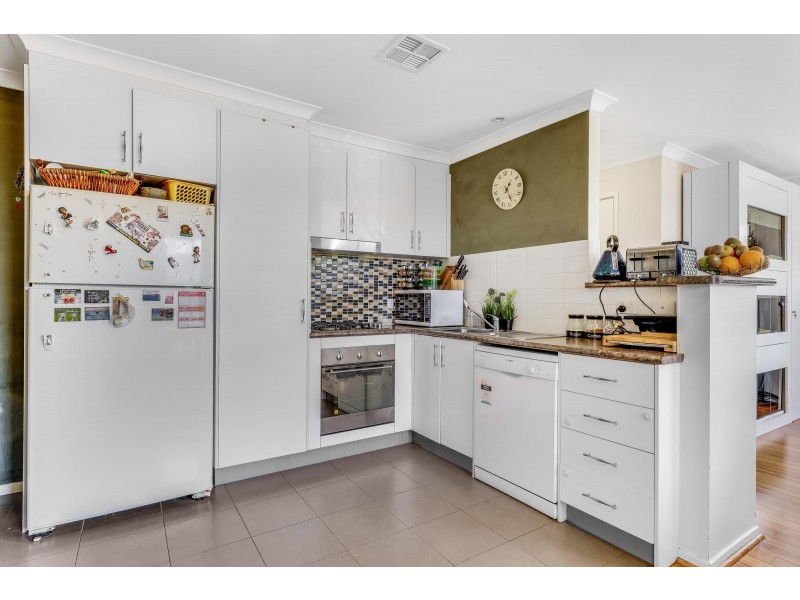 70 Wunderly Circuit, Macgregor ACT 2615