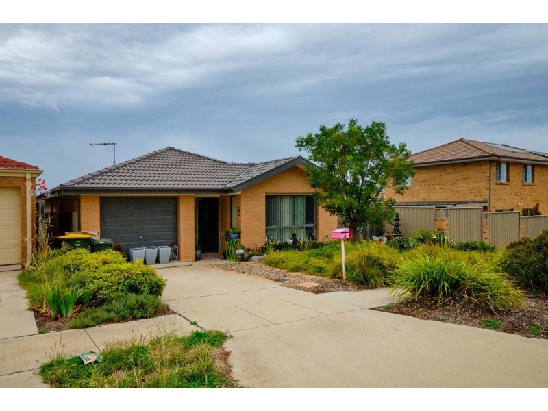 4 Pink Place, Macgregor ACT 2615